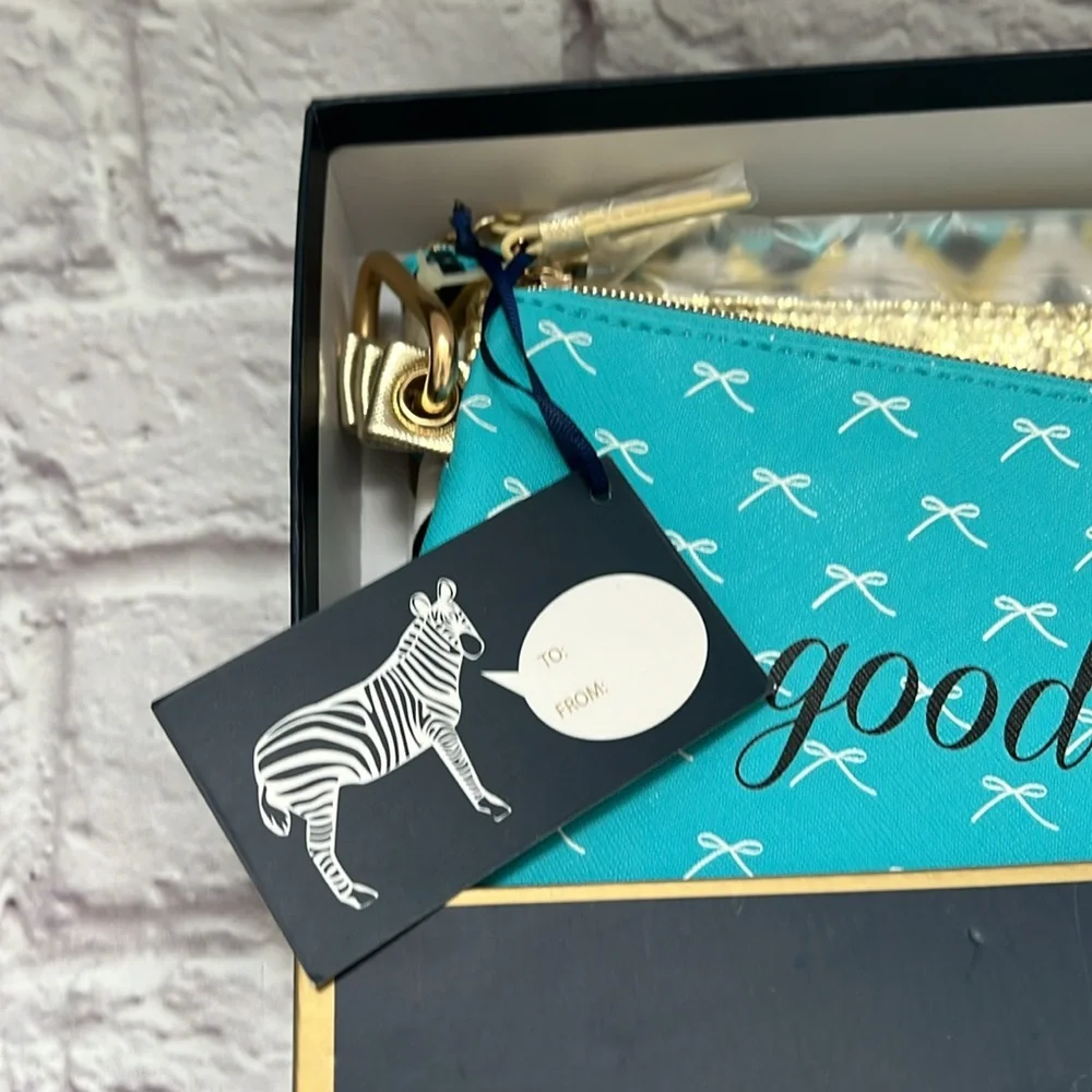 accessories set of three pouches travel “the good stuff “ - Picture 7 of 7